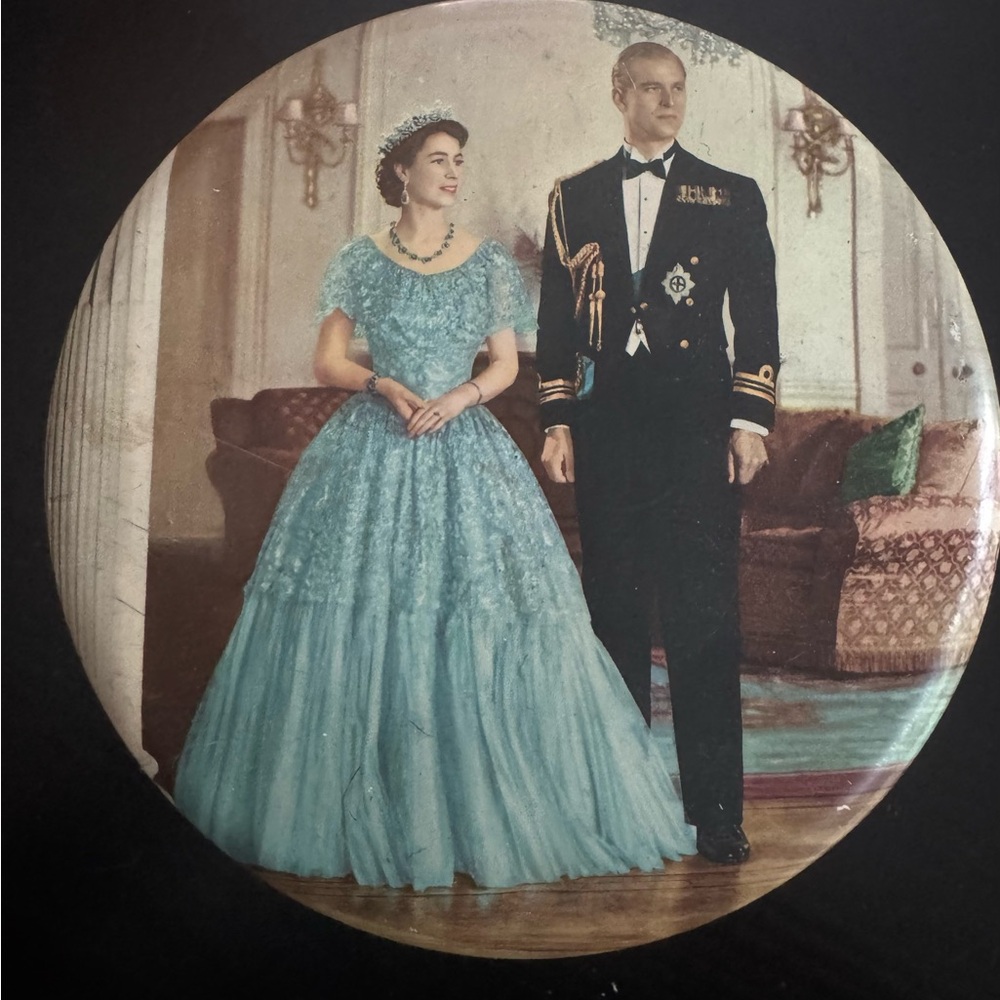 Vintage Decorative Plate with Royal Couple
